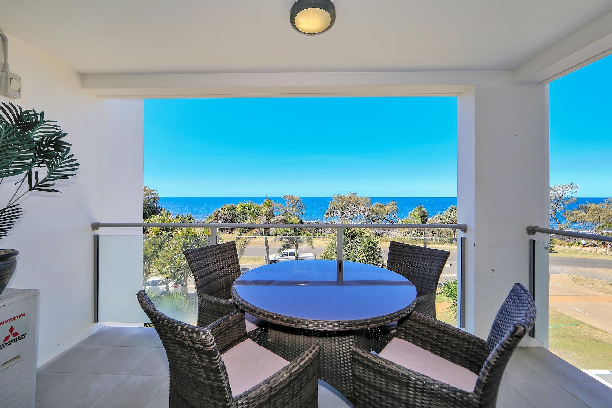 The Point Resort Bargara Exterior photo